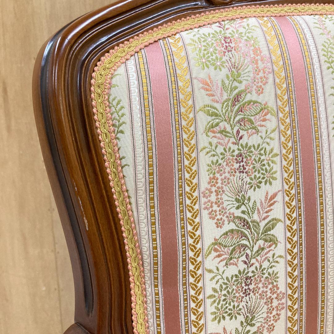 イタリア 　猫脚　アームチェア 　椅子　ダイニングチェア　クラシック 　B