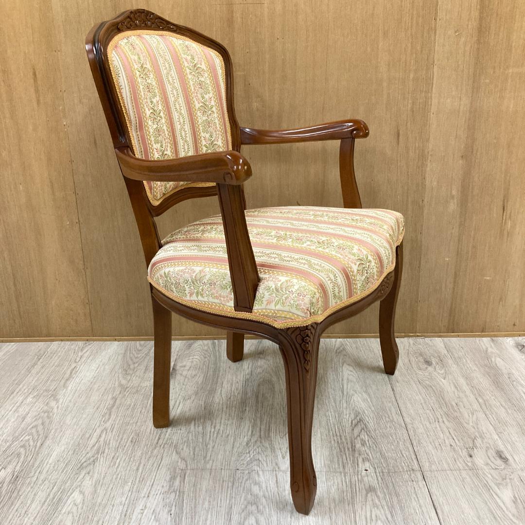 イタリア 　猫脚　アームチェア 　椅子　ダイニングチェア　クラシック 　B