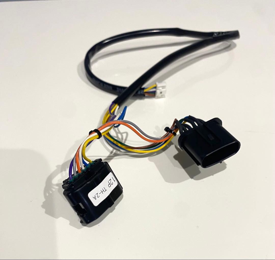 pivot 3-drive · EVOスロコン+車種別専用ハーネス（TH-2A）