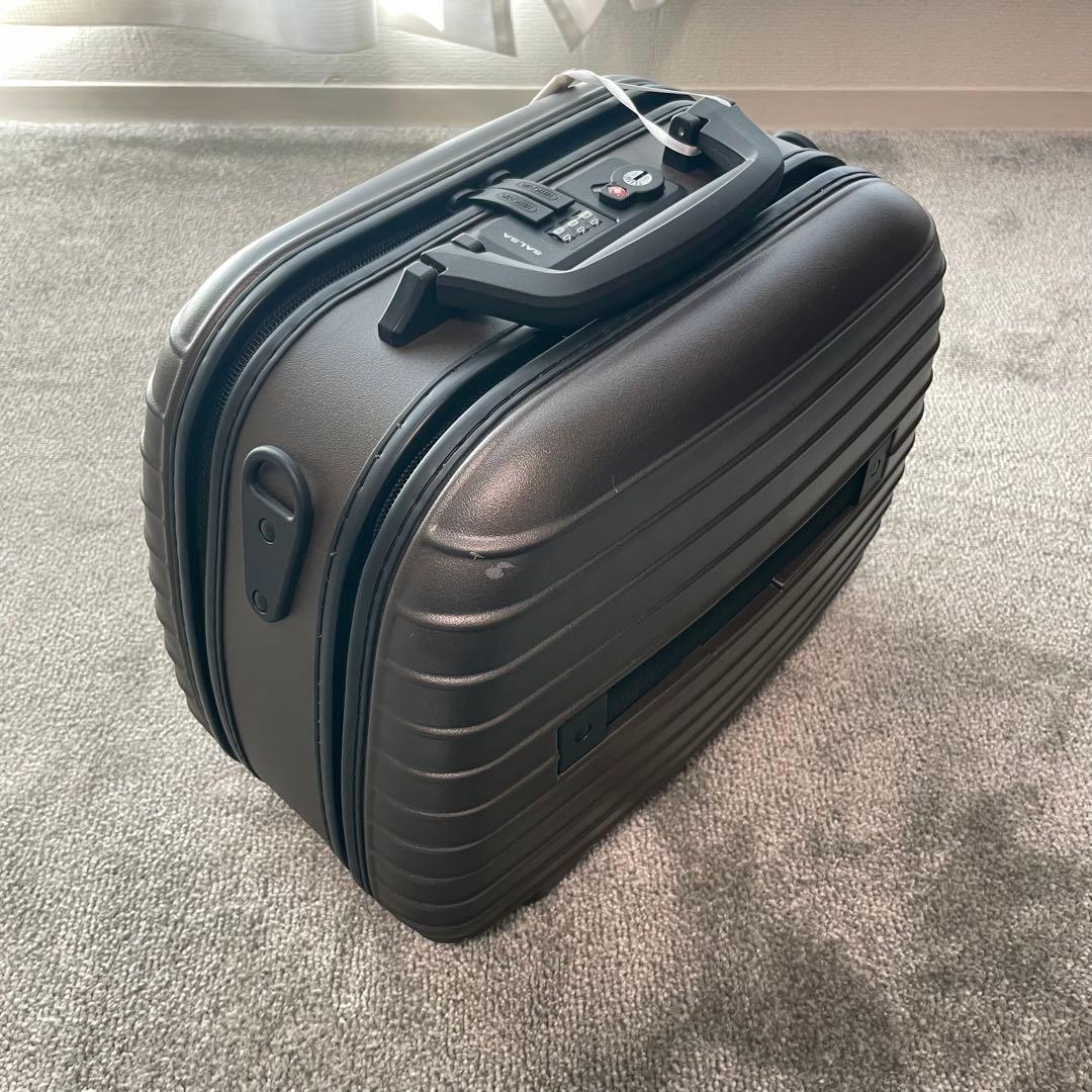 希少！RIMOWA リモワ サルサ 13Lビューティーケース マットブラウン