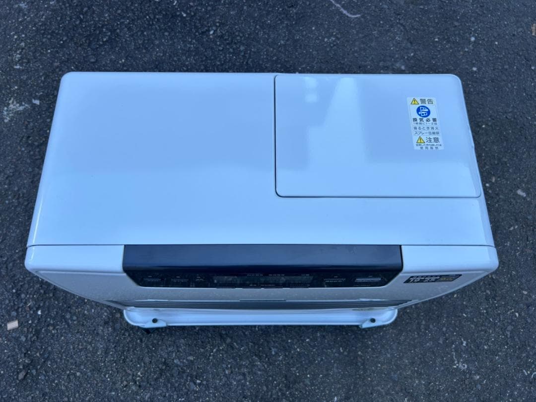 ダイニチ 石油ファンヒーター FW-72DX4-W 9.0L 2018年製