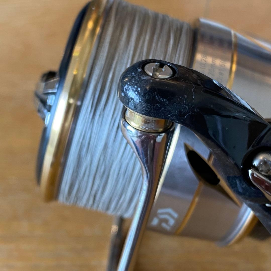 訳あり 20 LUVIAS LT 4000-CXH スピニングリール