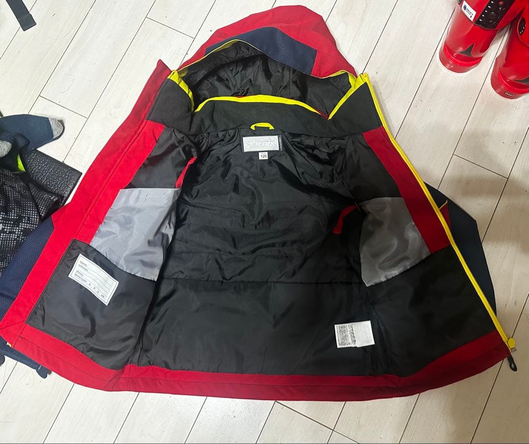 サイズ120★phenix(フェニックス)スキーウェアー★美品