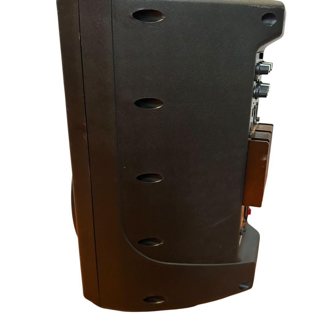 Classic Pro CSP8P パワードスピーカー　一台