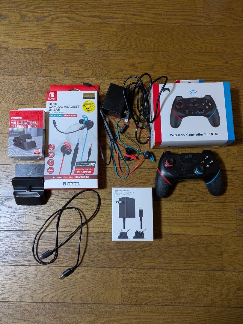 Nintendo Switch 本体 グレー｜周辺機器多数｜2カ所設置OK