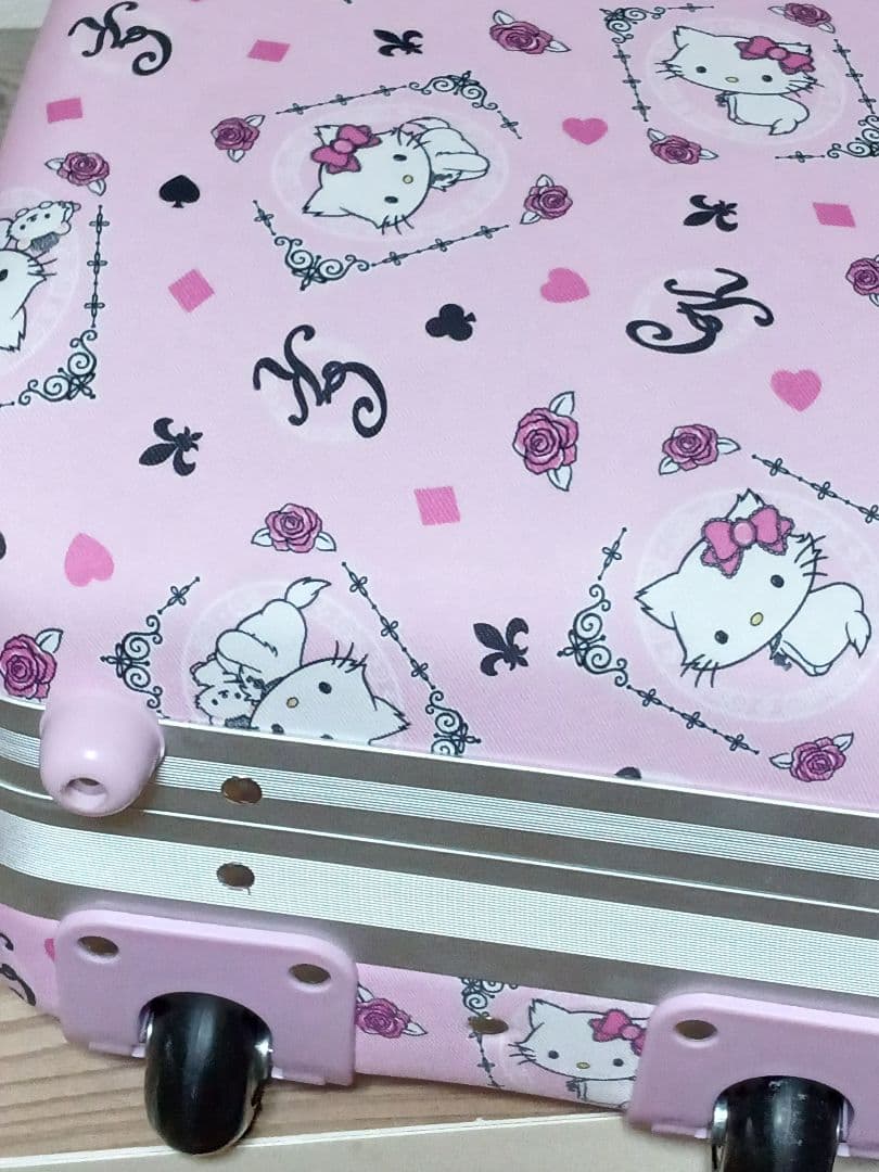 【タグ付】ハローキティチャーミーキティ　キャリアケース　カギ付　トランクベルト付