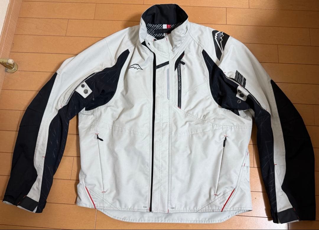 クシタニK-2416 アクアジャケット、サイズ：L／XLです(2024年1月製)