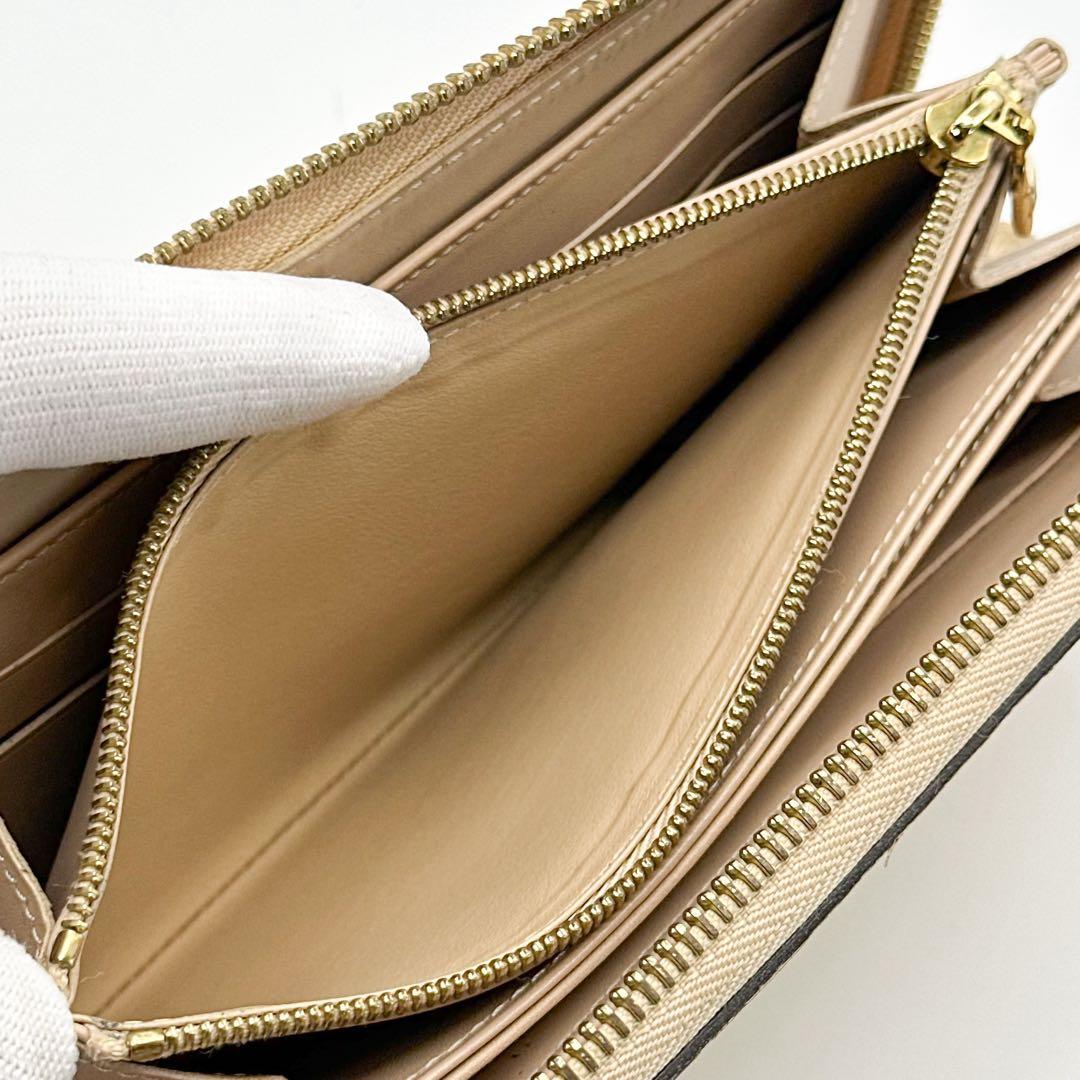 ルイヴィトン ジッピーウォレット ヴェルニ モノグラム イエロー ベージュ