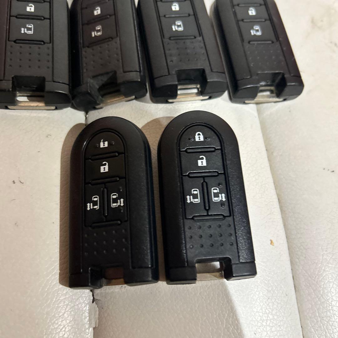 ダイハツ　トヨタ　スマートキー　10個　　36