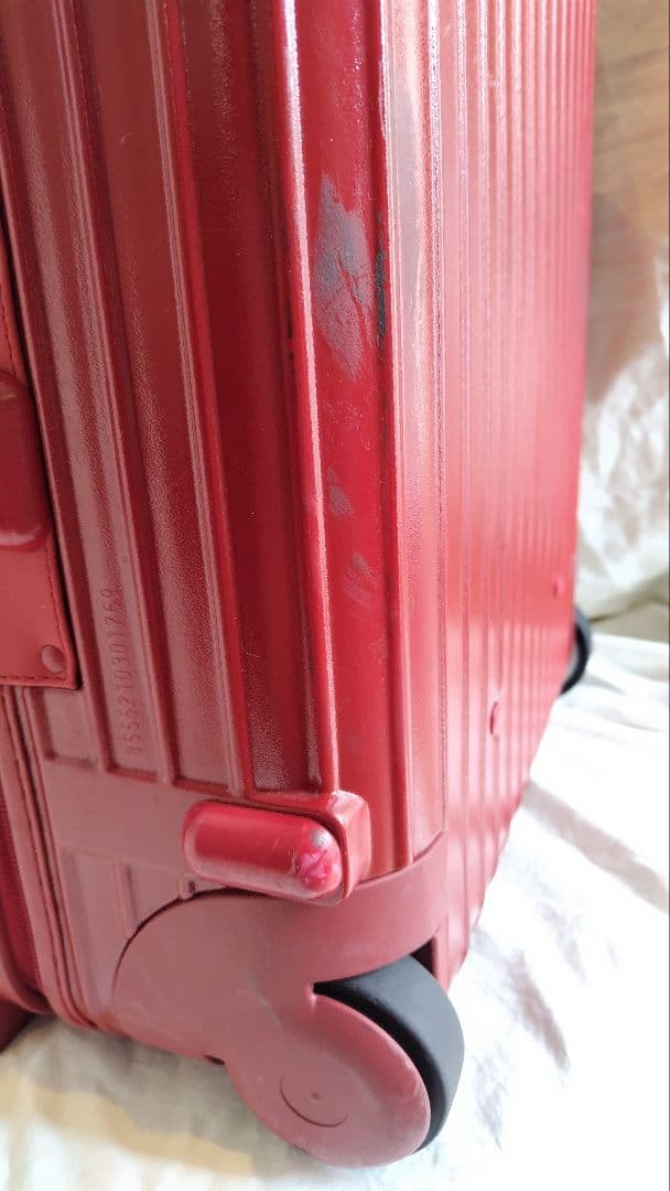 RIMOWA サルサ レッド 機内持ち込みOK 二輪