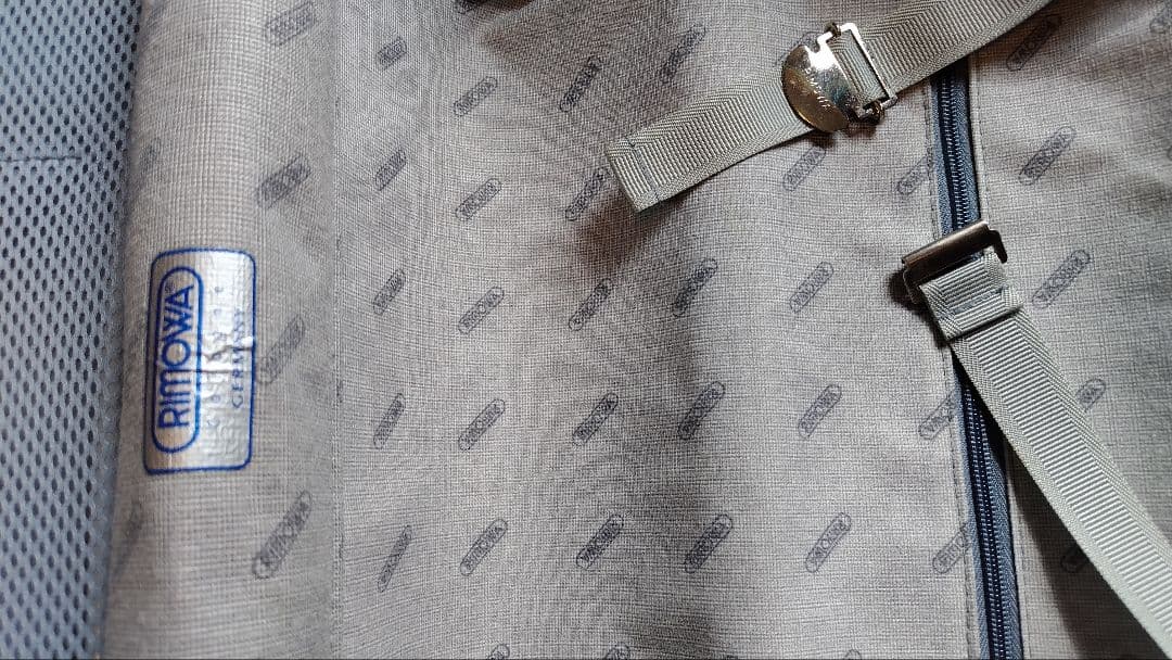 RIMOWA サルサ レッド 機内持ち込みOK 二輪