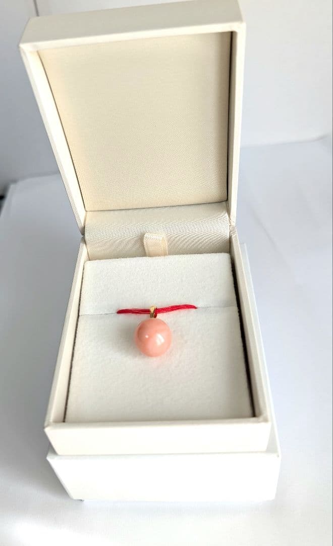 K18YGさんごペンダントヘッド 新品未使用品
