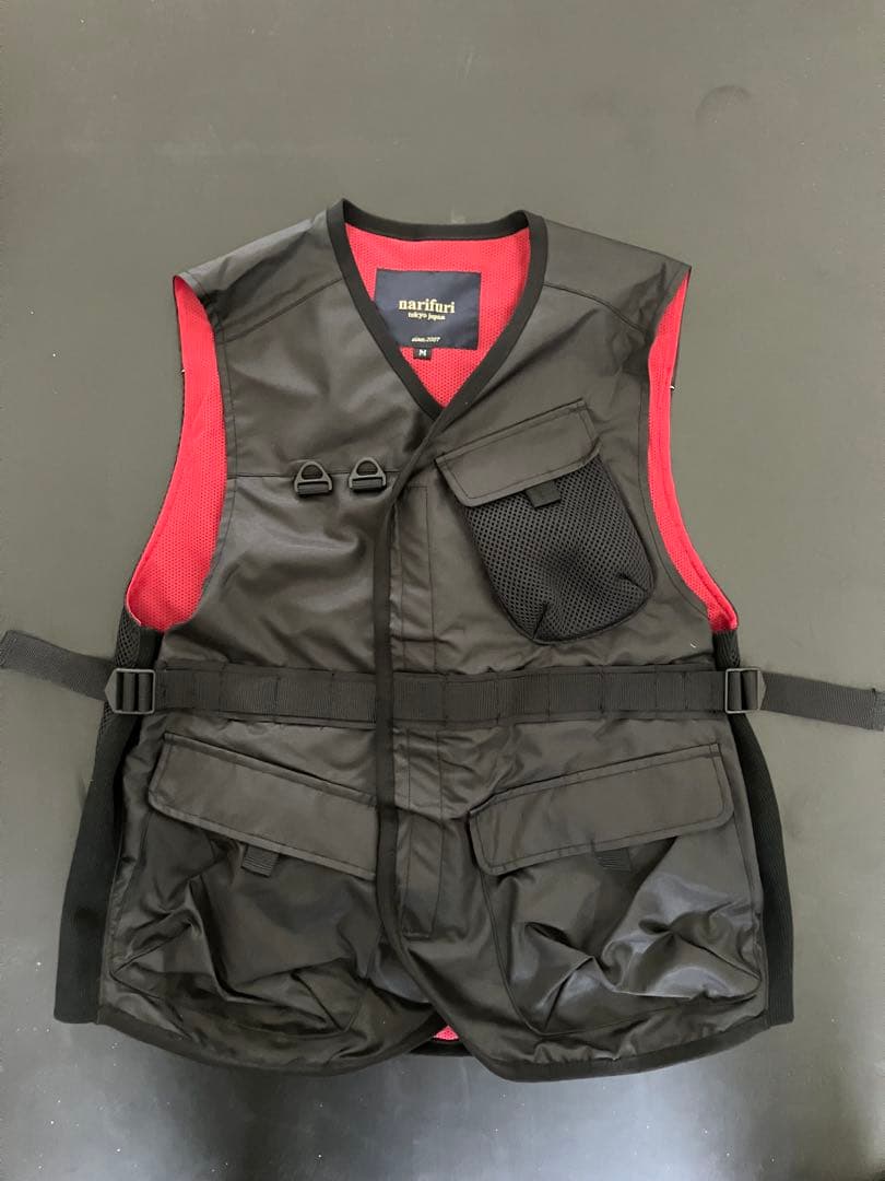 ナリフリ ベスト 新品同様　sizeM