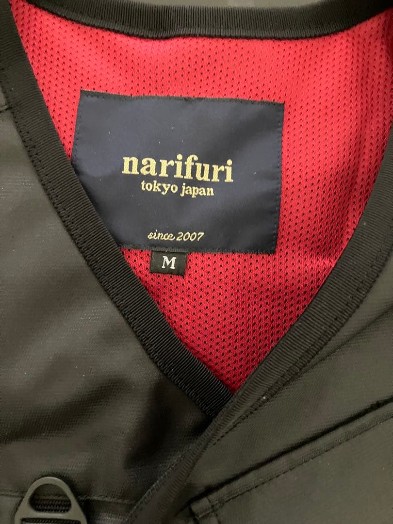ナリフリ ベスト 新品同様　sizeM