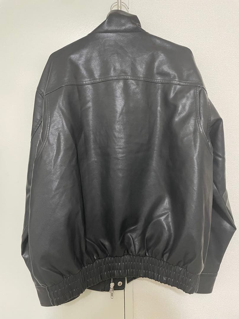 【まめ】ash fake leather jacket+ケーブルニット