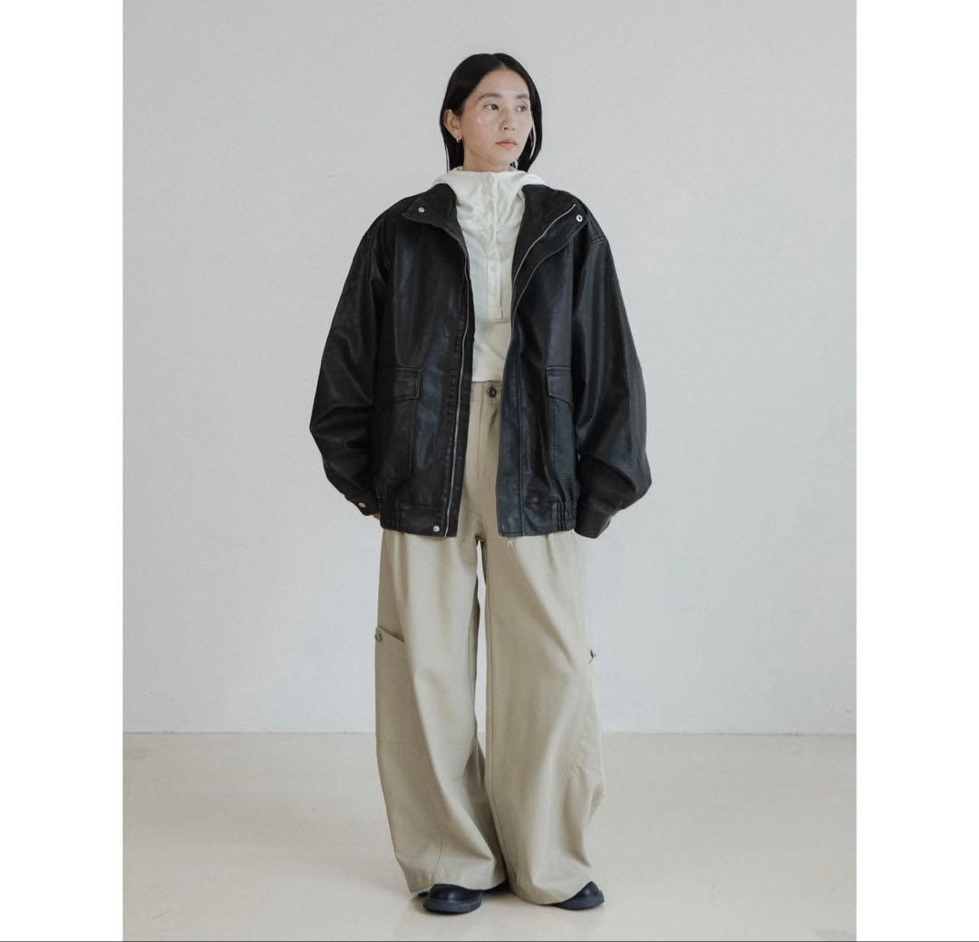 【まめ】ash fake leather jacket+ケーブルニット