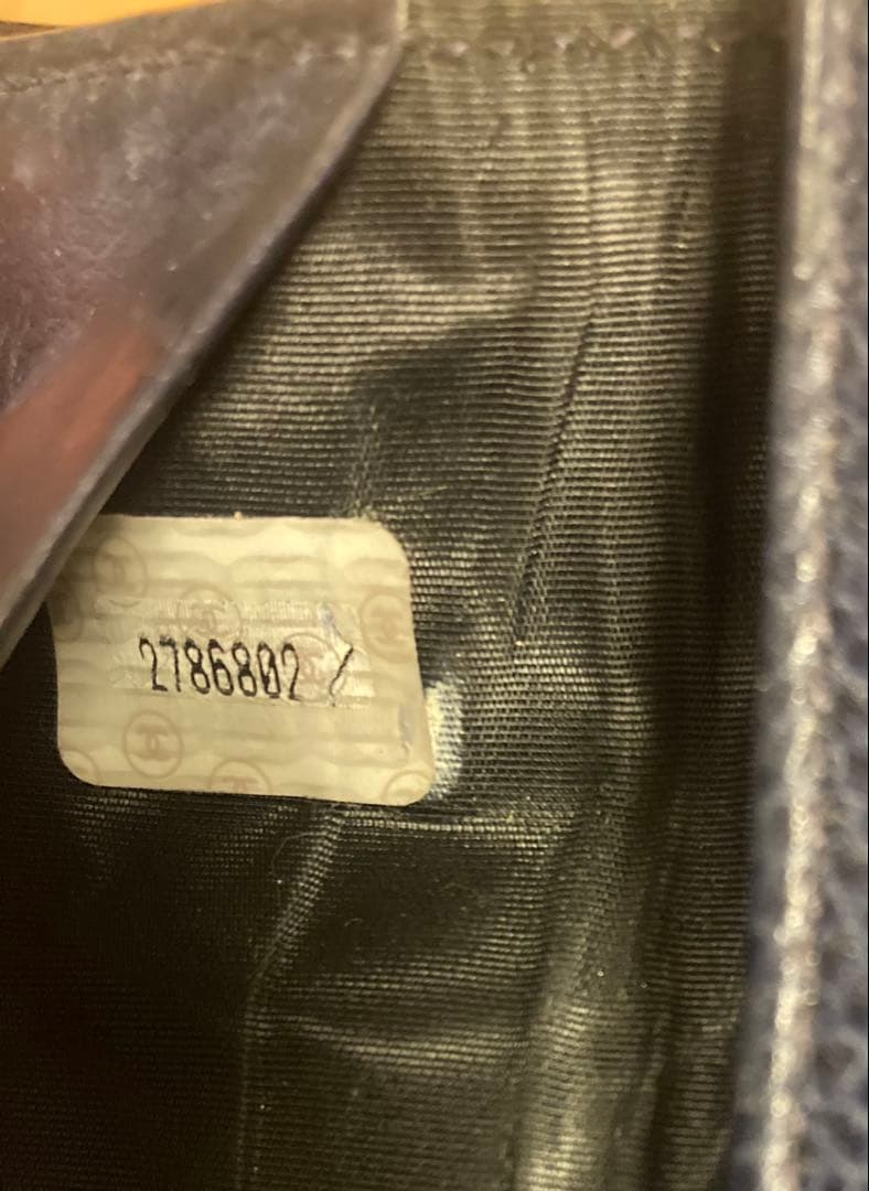 CHANEL ネイビー レザー キーケース