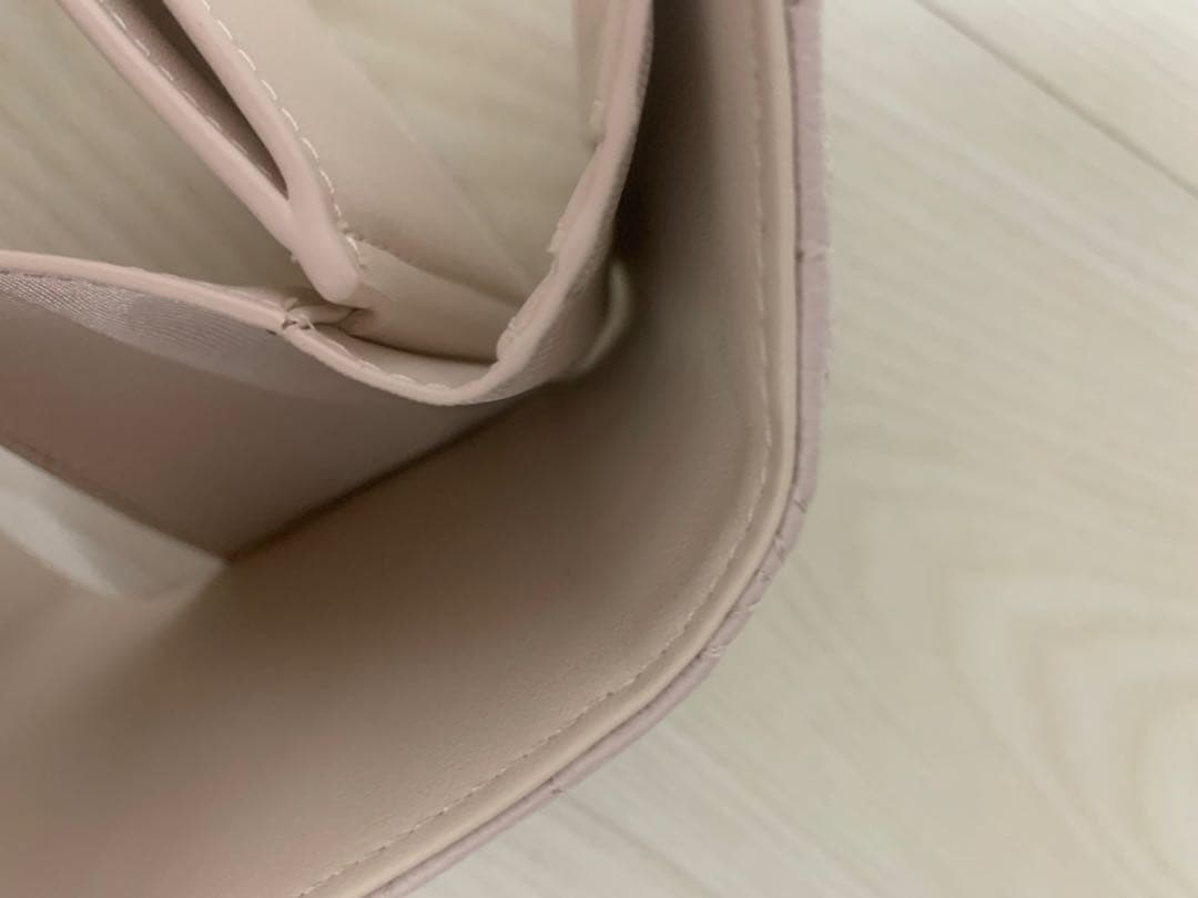 新品未使用　ジルバイジルスチュアート　クロスJキルト三つ折りウォレット