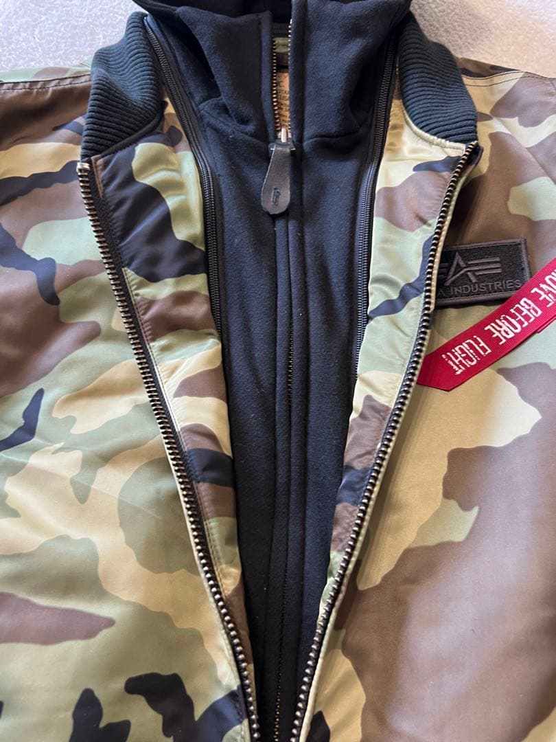 Alpha Industries MA-1 カモフラージュジャケット
