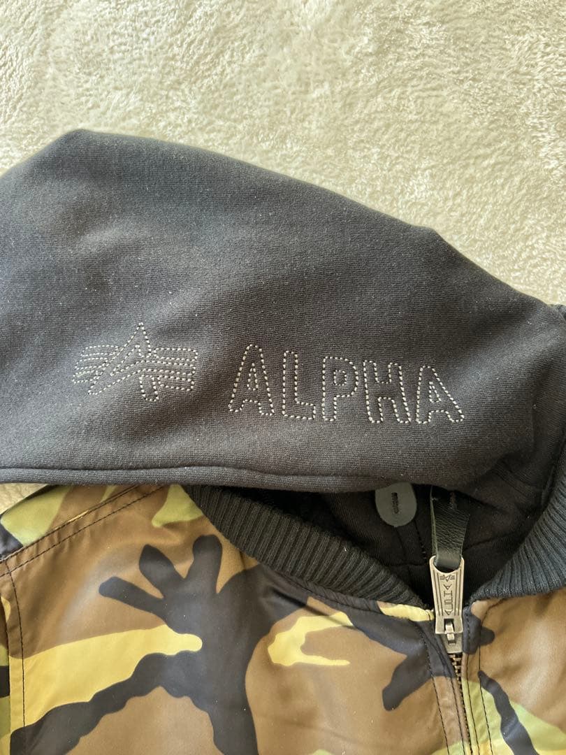 Alpha Industries MA-1 カモフラージュジャケット