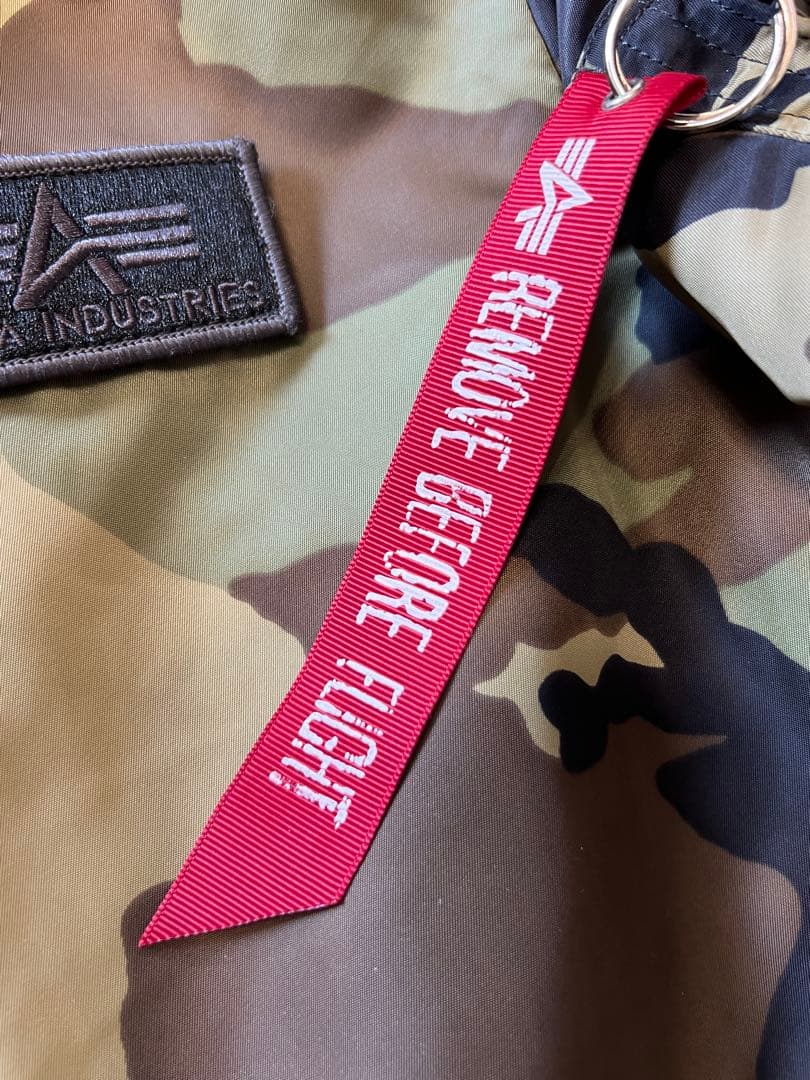 Alpha Industries MA-1 カモフラージュジャケット