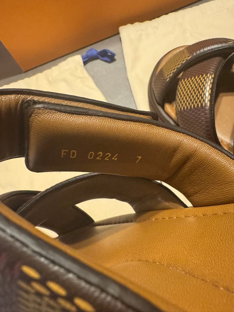 ルイヴィトンサンダル