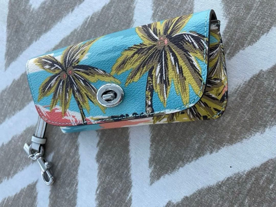 新品未使用　COACH メガネ　サングラスケース　ハワイ限定　パームツリー柄