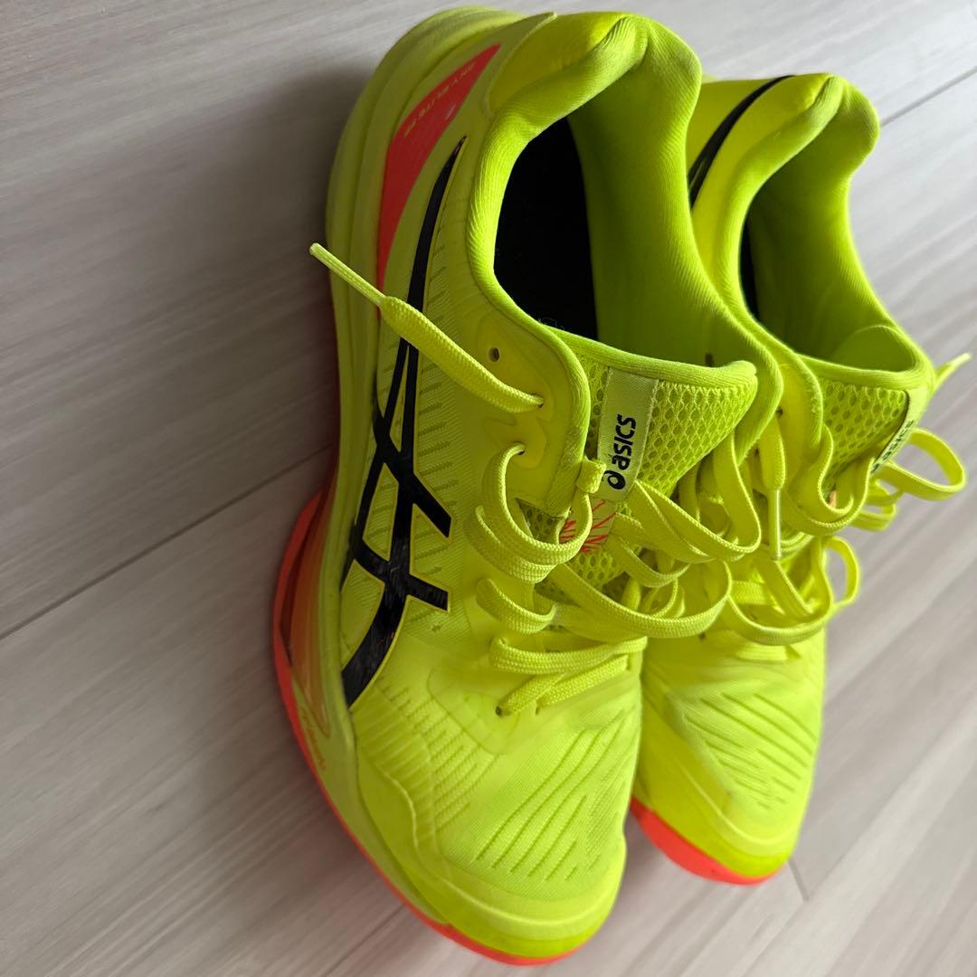 asics バレーボールシューズ イエロー/オレンジ
