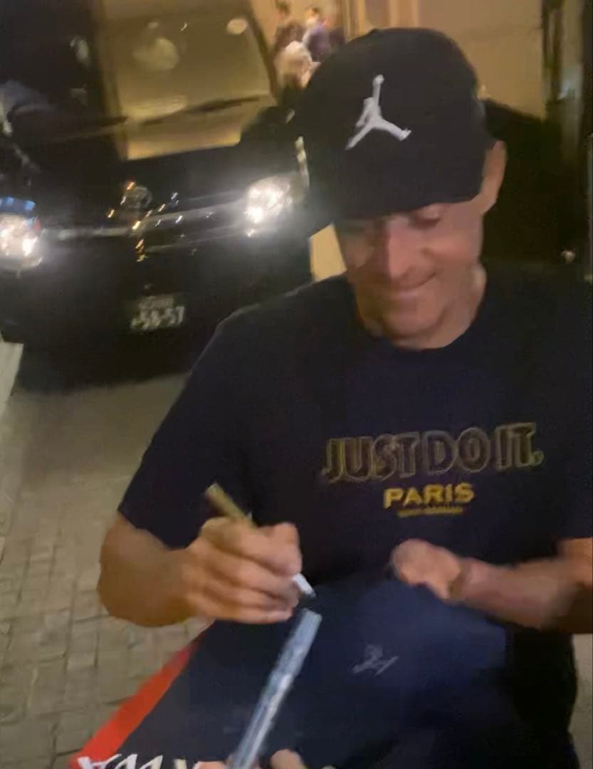 たさん専用 PSG ユニフォーム新品　ヴィティーニャ　ルイスエンリケ　サイン入り