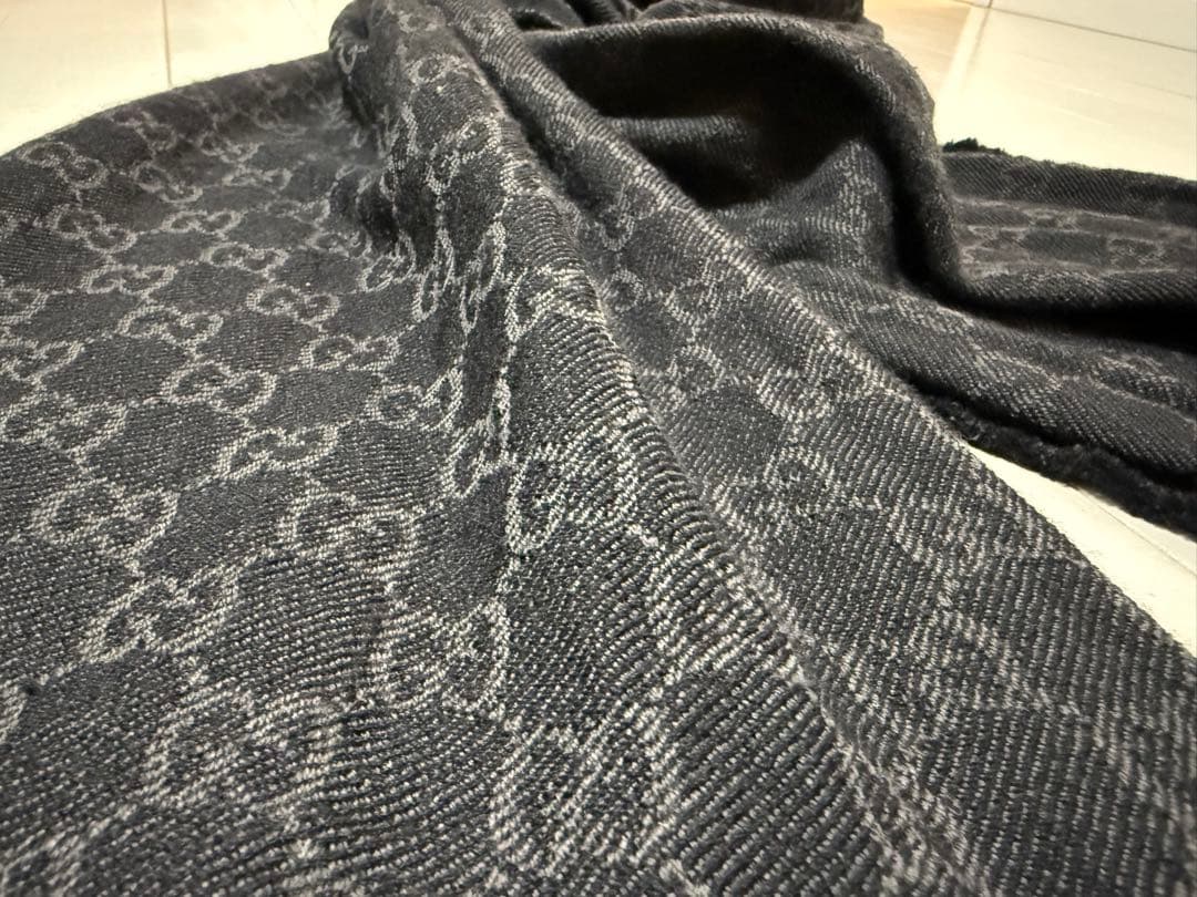 GUCCI グッチ GG柄 マフラー ブラック フリンジ付