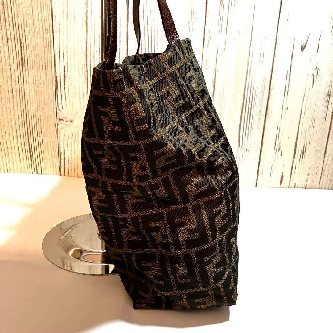 J*O様 FENDI フェンディ　トートバッグ　71-15978-1-002