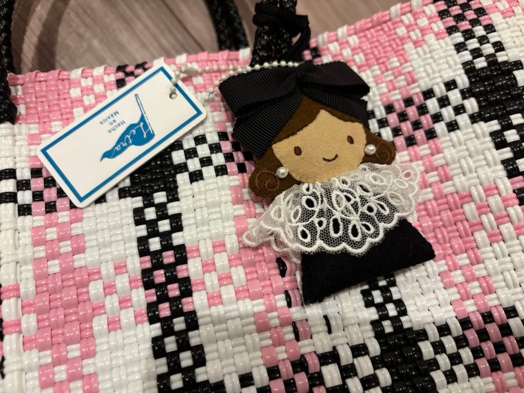 みつ　ファミリア　レトラ　メルカドバッグ