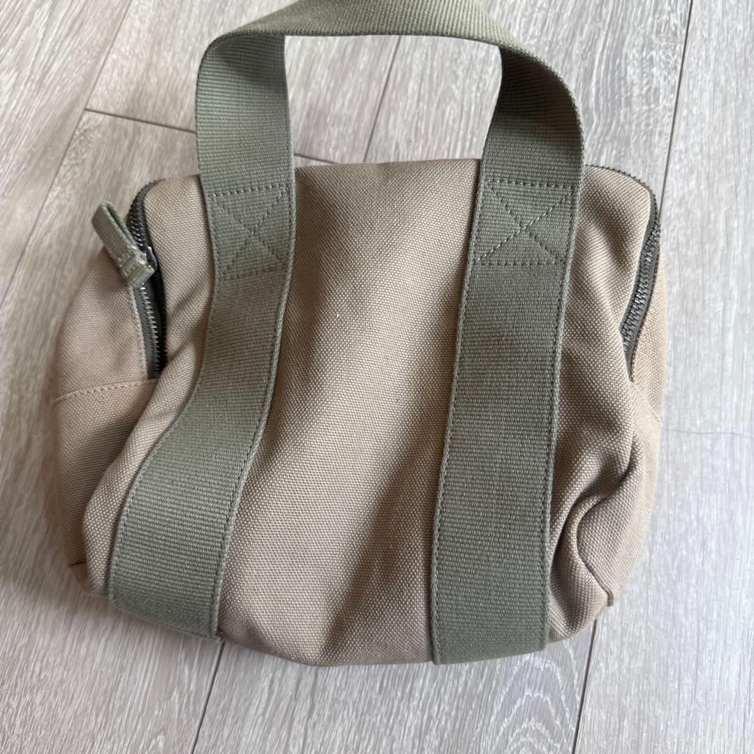 正規品　MIU MIU 小型ポーチ