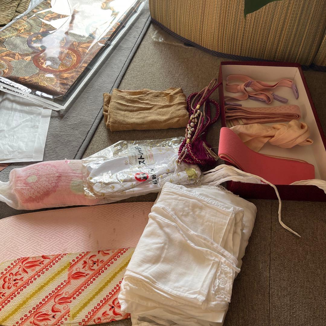 正絹振袖　蝶々柄　成人式