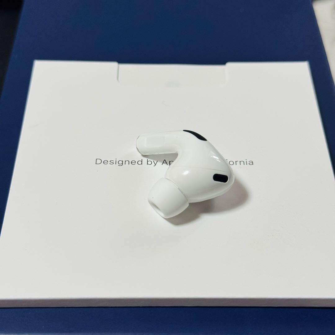 Airpods Pro 2 USB-C イヤホン　片側　右耳　右側 R側　79