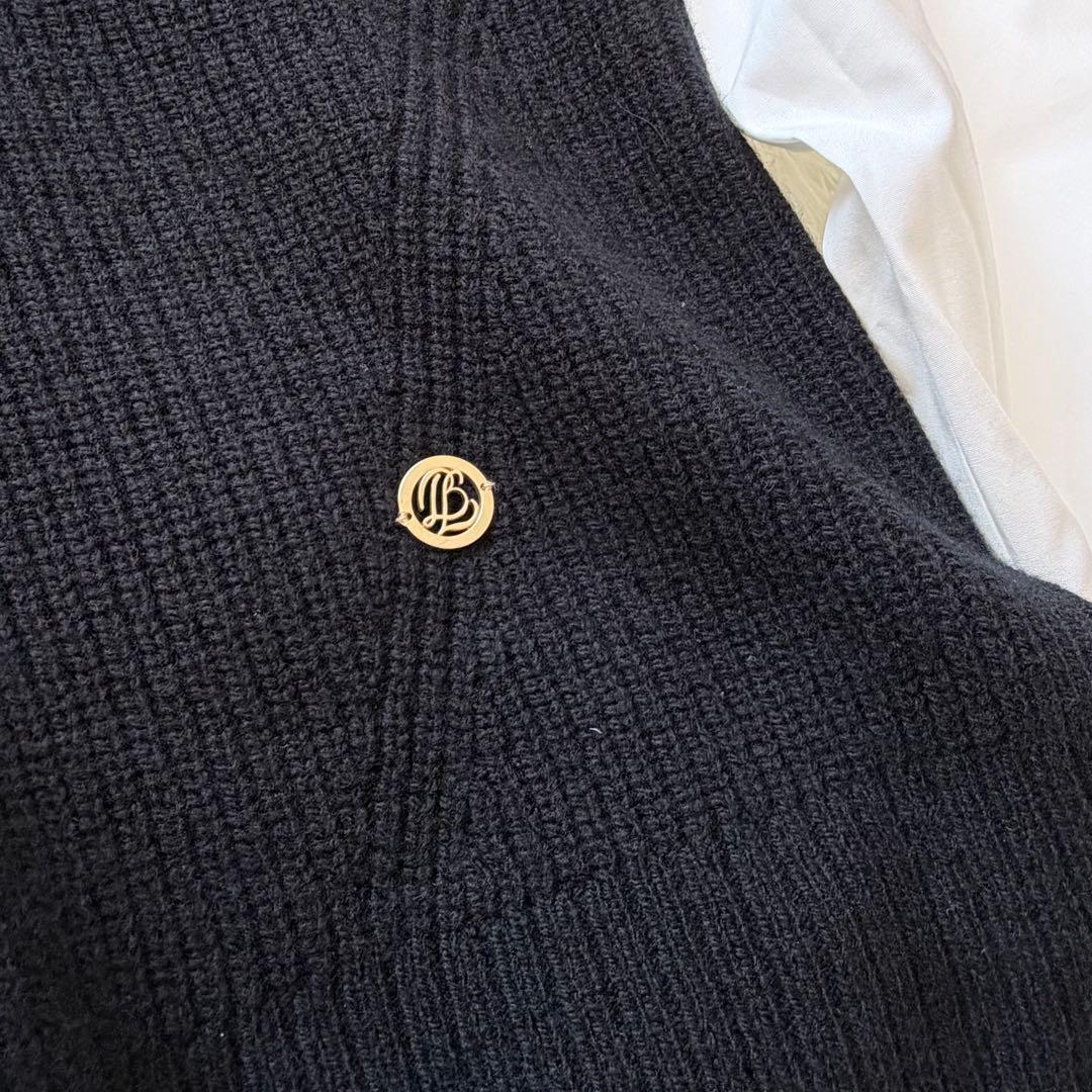 美品　ブルーレーベルクレストブリッジ　ブラウス付きニットベスト　ブラック