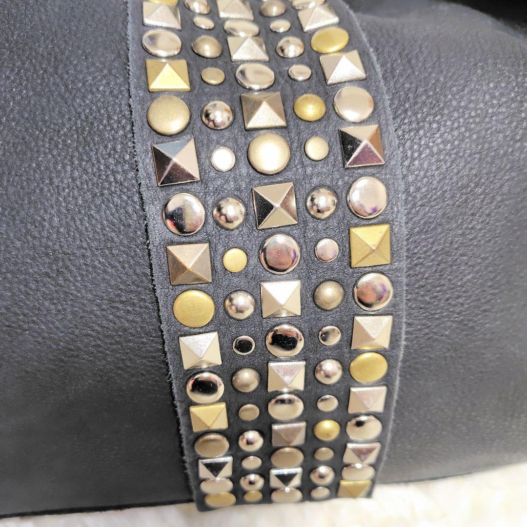 TRES（トレ） レザーハンドバッグ　牛革　トート　ブラック　スタッズ　Y2K