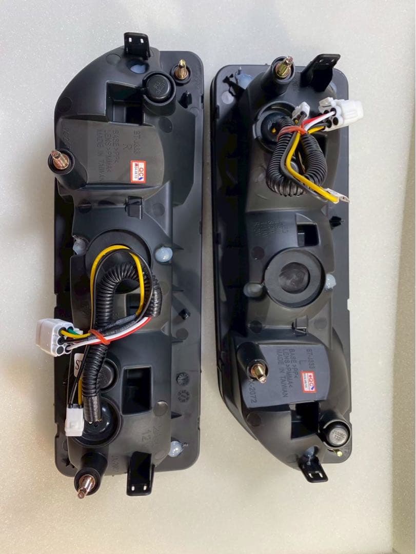 新品JB64 ジムニー/JB74 ジムニーシエラ バルカンファイバーLEDテール