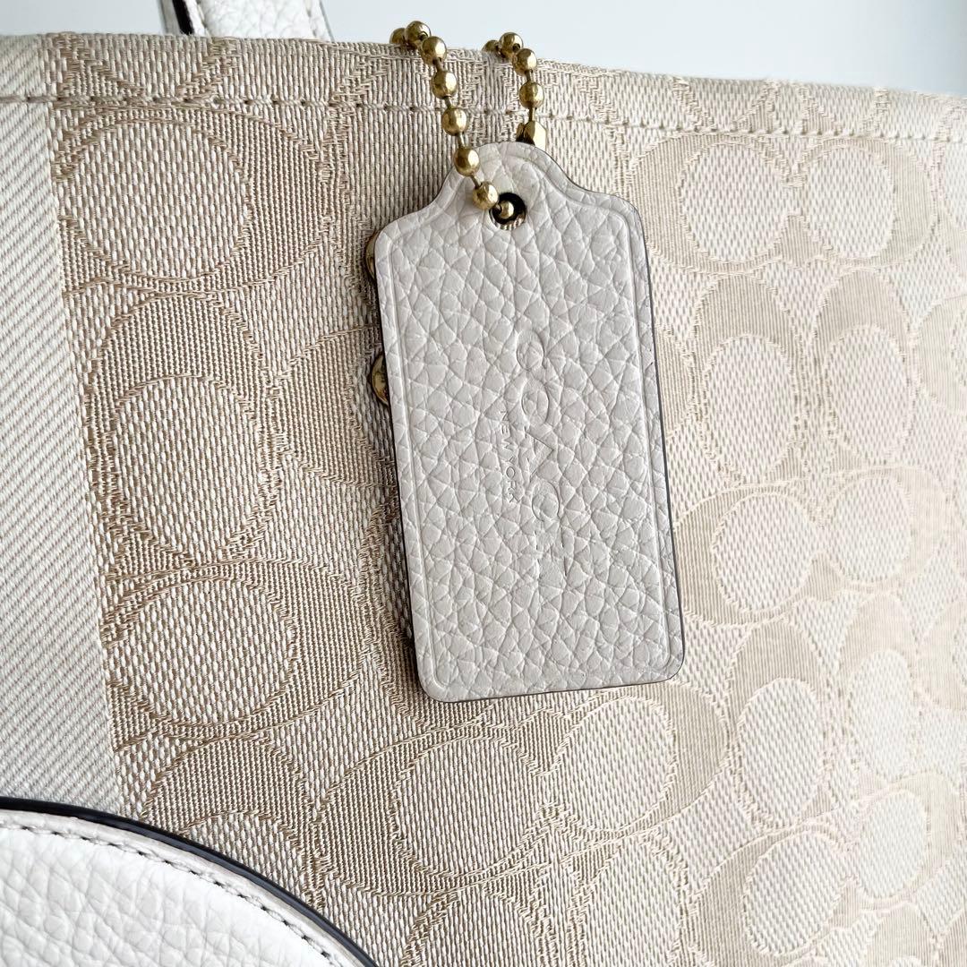 コーチ COACH トートバッグ デンプシー トート 40 シグネチャー 大判