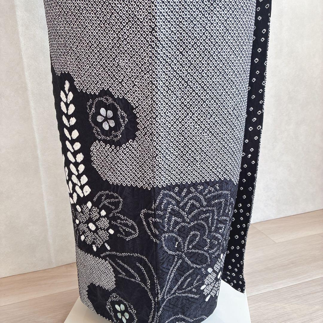 訪問着　フルセット　着物　総絞り　正絹　黒　絞り　花刺繍　豪華　G1