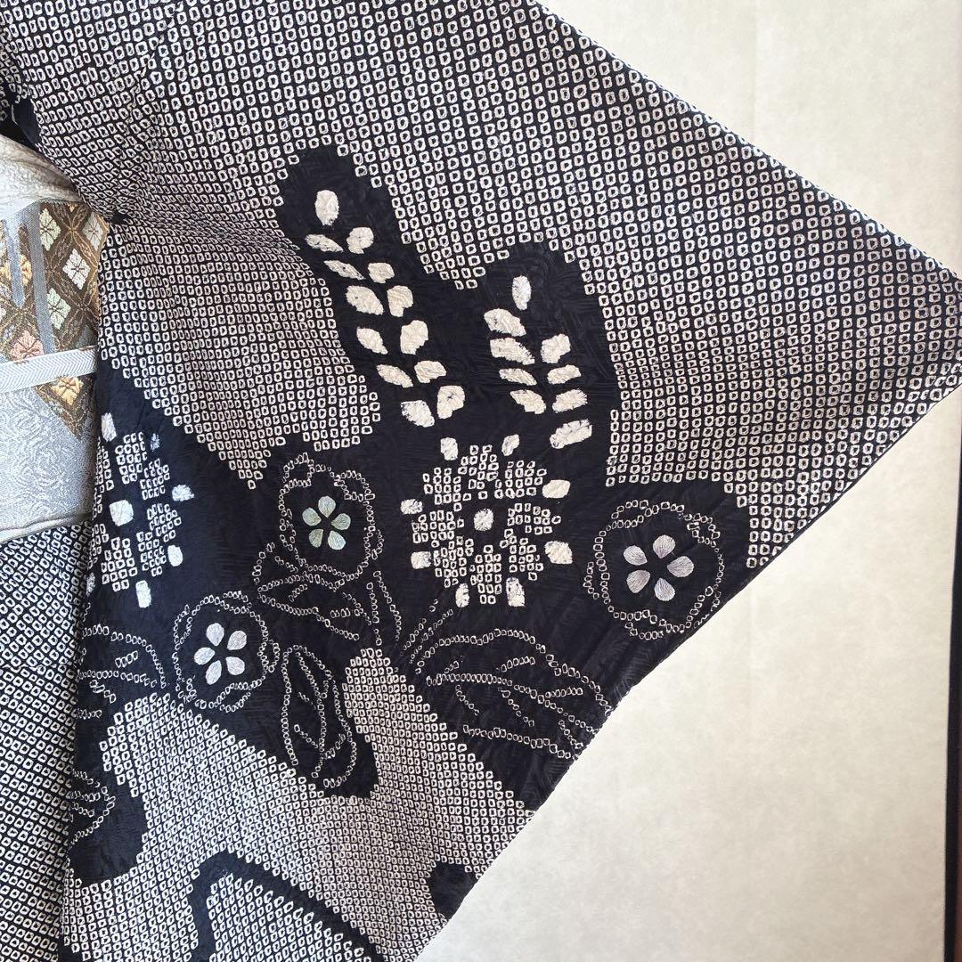 訪問着　フルセット　着物　総絞り　正絹　黒　絞り　花刺繍　豪華　G1