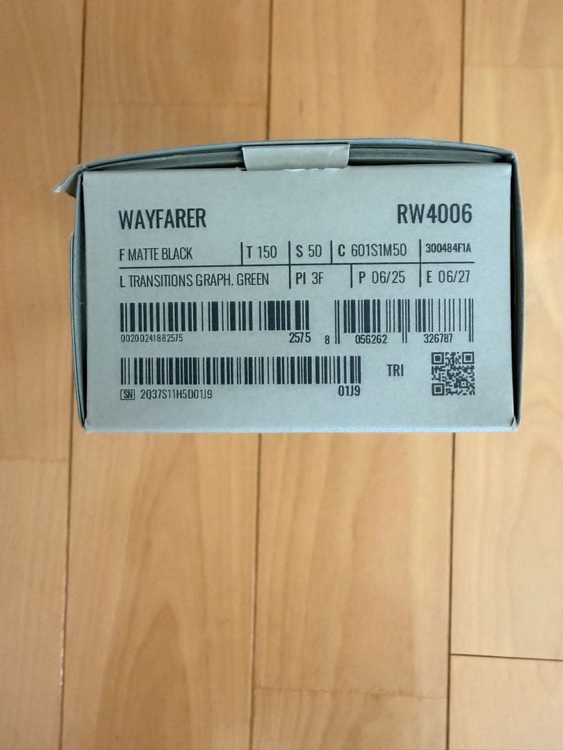 Ray-Ban ×  WAYFARER RW4006 調光レンズ 中古