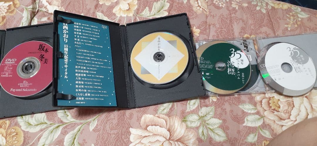 ・香西かおり DVD 15周年リサイタ ル 　( 椿様、専用 )