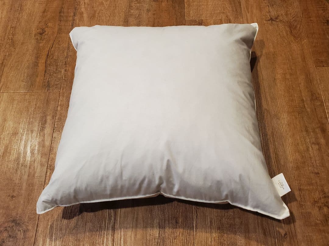 【未使用】THE CONRAN SHOP ブラッククッション2個セット