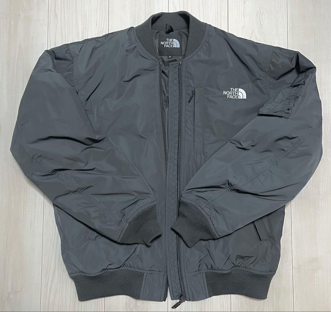 【美品】ノースフェイス・MA-1ジャケット・グレー・Sサイズ