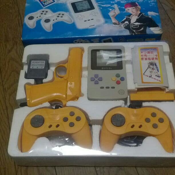 ゲームボーイ型ファミコン