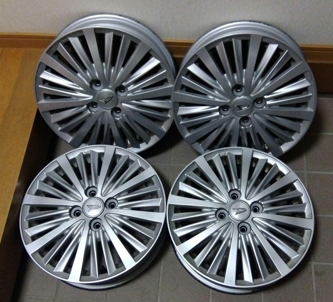 【A】ダイハツ純正　アルミホイール　15×4.5J　+45　100×４穴　４本