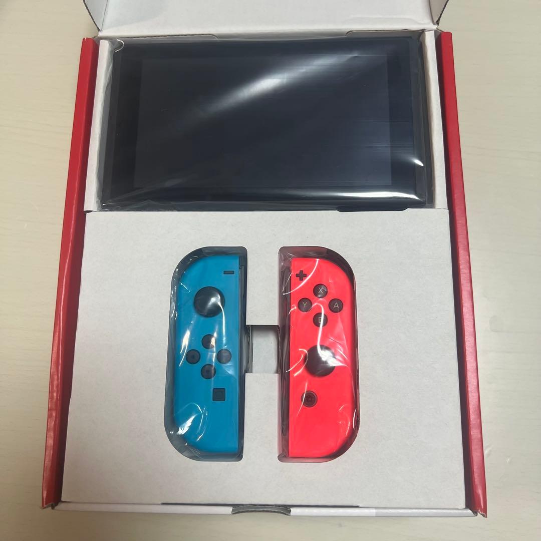 美品　Switch 本体　2024年製