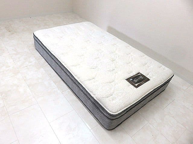 展示品 シモンズ 「ビューティレスト　エッセンシャル」セミダブルマットレス