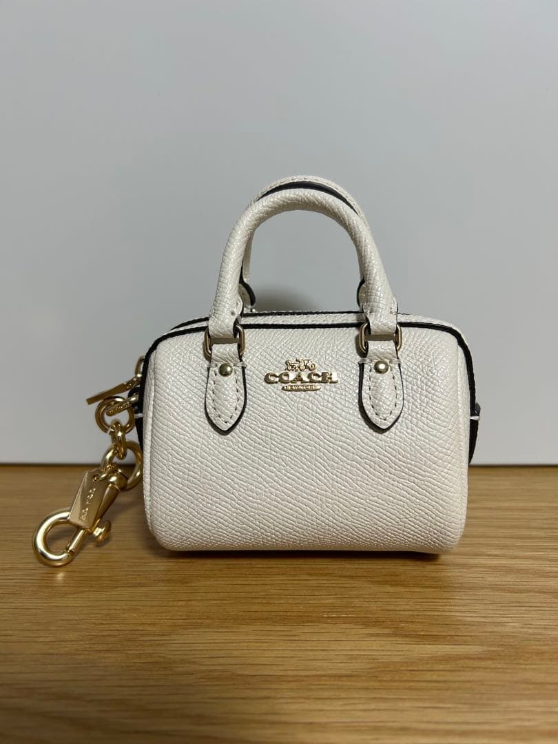 新品未使用品 ミニ ローアン サッチェル バッグ チャーム